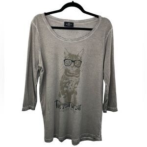 Gina Benotti 3/4 sleeve Cat themed acid wash Medium